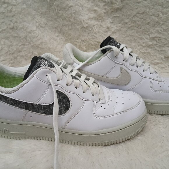 Nike AF1 '07 SE Recycled Black Women’s Size 8 DA6682-100 - Picture 6 of 9